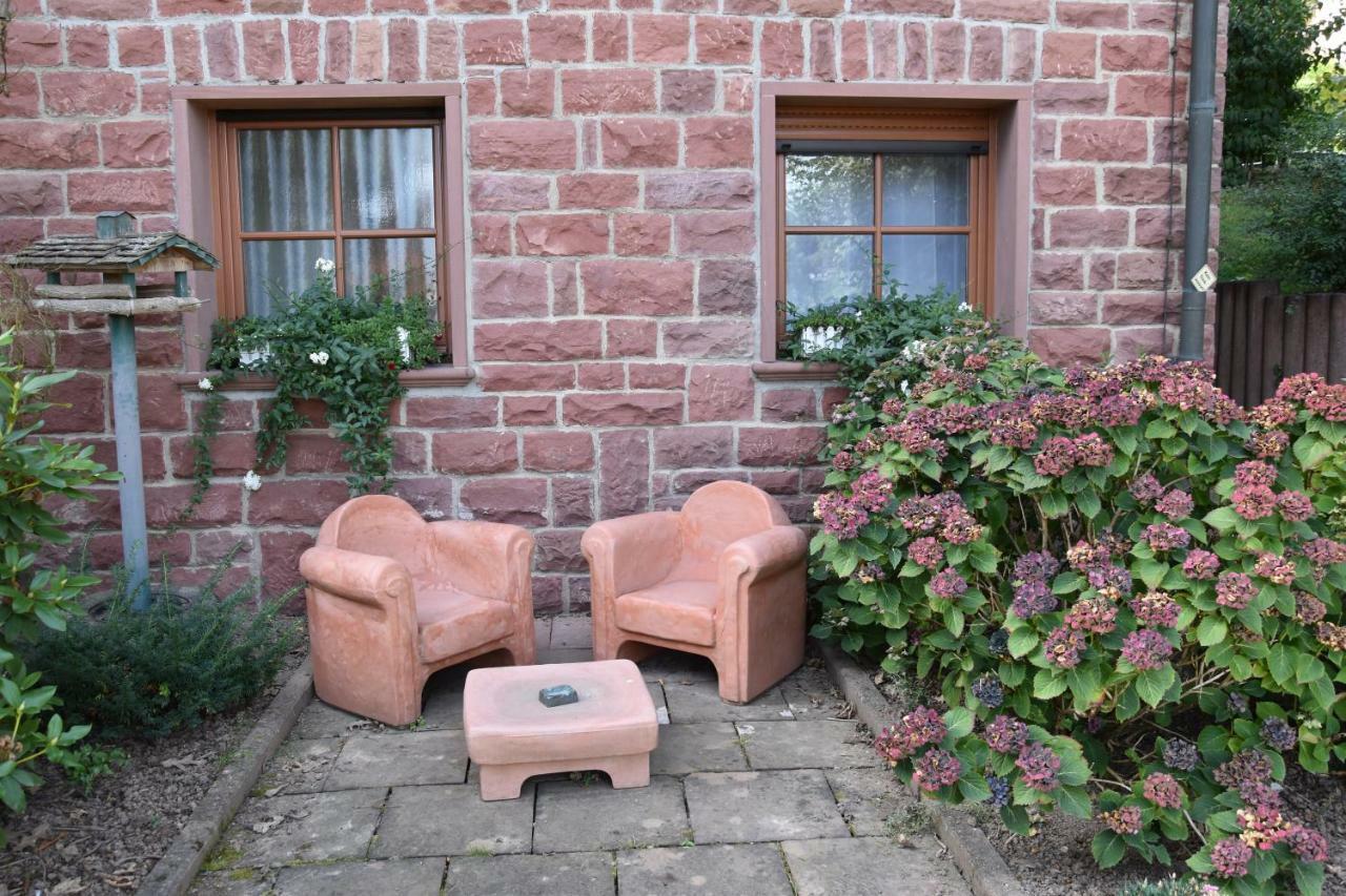 Apartamento Heidi'S Haeuschen Schollbrunn Exterior foto